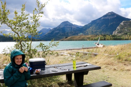 Prince of Wales Hotel on Waterton Lake - our lunch spot scenery.